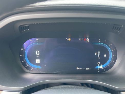 Used 2023 Volvo XC60 B5 Ultimate w/ Climate Package image 14