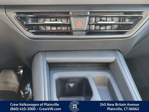 New 2026 Volkswagen Tiguan SE R-Line image 8