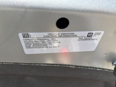 Used 2024 Cadillac XT5 Sportv w/ Platinum Package AWD/4WD image 36