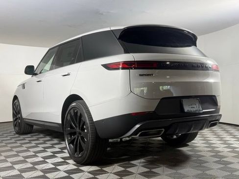 New 2026 Land Rover Range Rover Sport SE AWD/4WD image 4