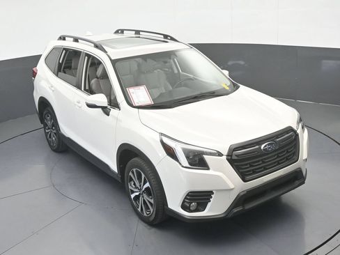 Used 2022 Subaru Forester Limited AWD/4WD image 53