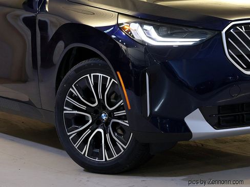 New 2026 BMW X3 xDrive30i w/ Premium Package AWD/4WD image 3