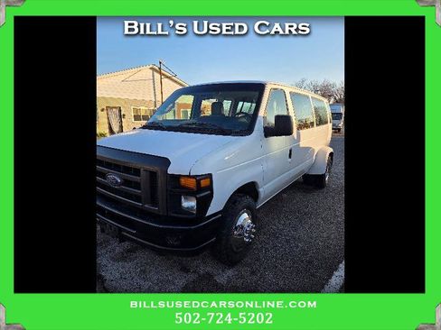 Used 2009 Ford E-350 and Econoline 350 Extended Wagon Super Duty image 1