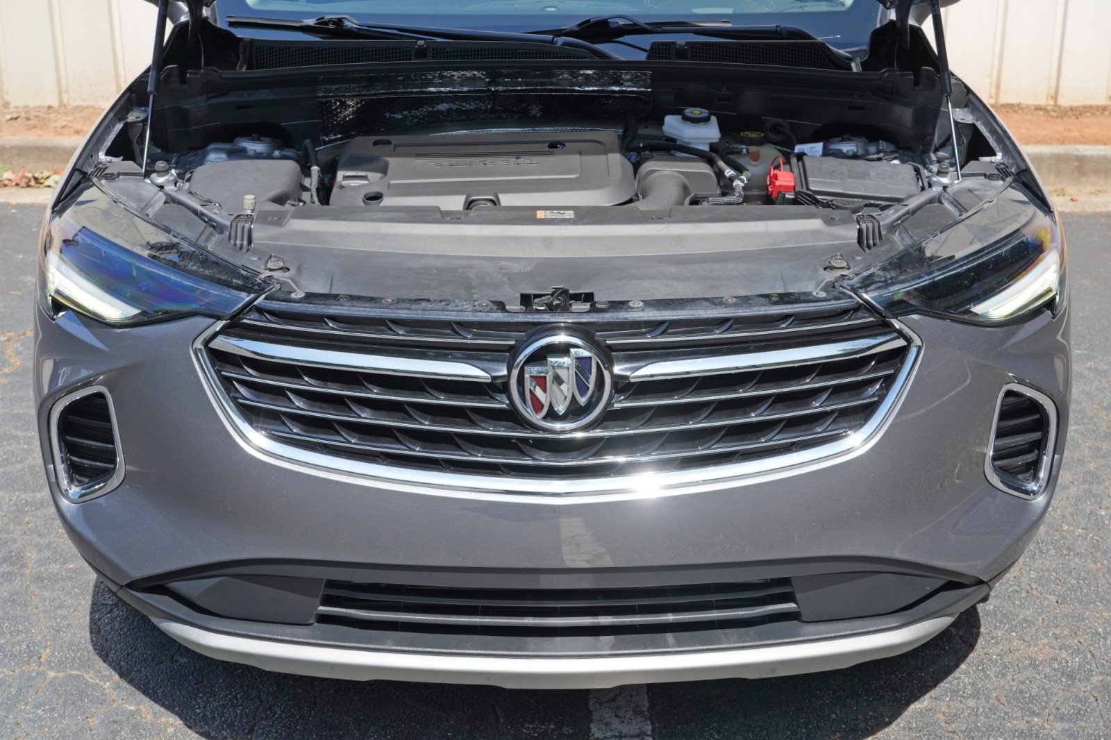 Used 2022 Buick Envision Essence w/ Safety Package FWD image 7