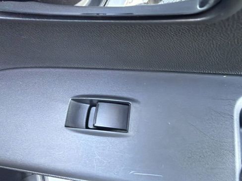 Used 2025 Mitsubishi Outlander Sport ES image 28