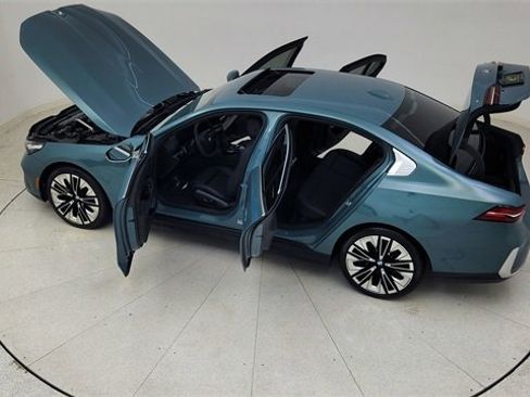 Used 2026 BMW 540i xDrive 540i xDrive image 85