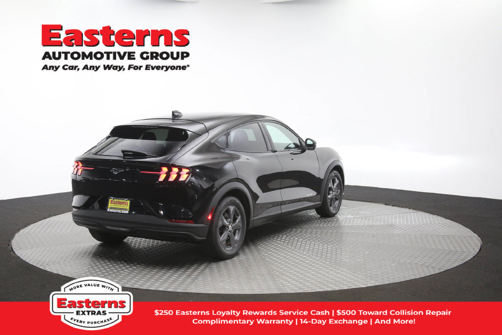 Used 2022 Ford Mustang Mach-E Select AWD/4WD image 41