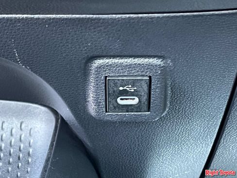 Certified 2025 Toyota Corolla LE FWD image 27