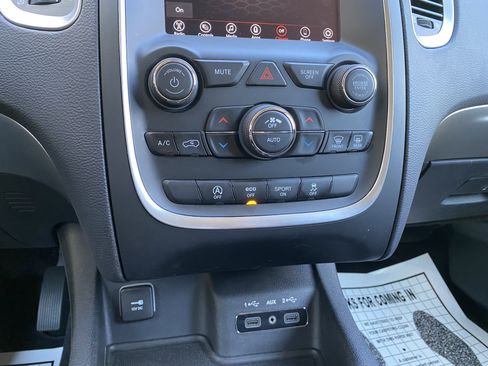 Used 2020 Dodge Durango SXT w/ 3rd Row Seating Group image 29
