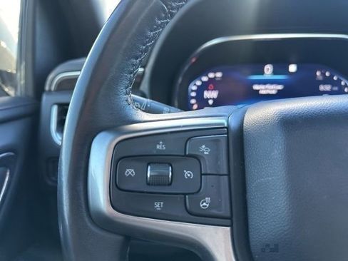 Used 2022 Chevrolet Tahoe LT w/ Luxury Package image 36