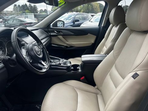 Used 2019 MAZDA CX-9 Touring FWD image 17