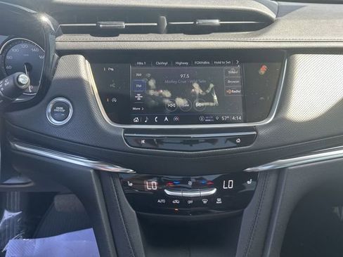 Used 2023 Cadillac XT5 Premium Luxury AWD/4WD image 16
