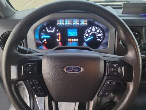 Used 2022 Ford F650 2WD Regular Cab Super Duty image 23