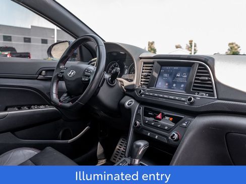 Used 2018 Hyundai Elantra Sport FWD image 11
