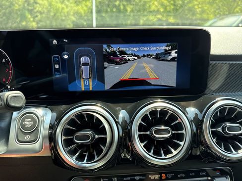 New 2026 Mercedes-Benz GLB 250 4MATIC image 29