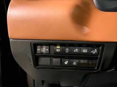 Used 2023 Toyota Tundra 1794 Edition image 34