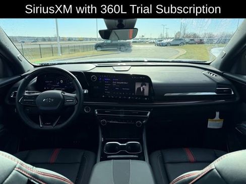 Certified 2025 Chevrolet Traverse RS image 7