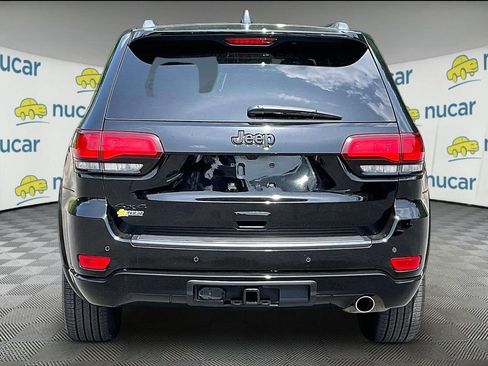 Used 2019 Jeep Grand Cherokee Altitude AWD/4WD image 5