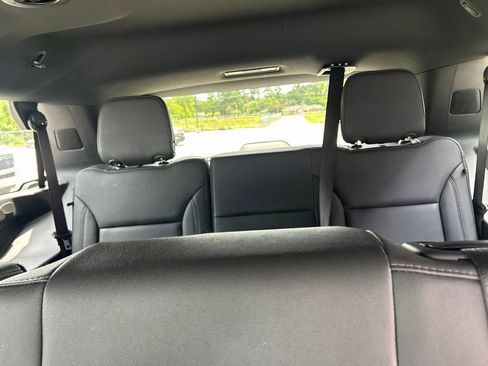 Used 2025 Chevrolet Tahoe LT RWD image 28