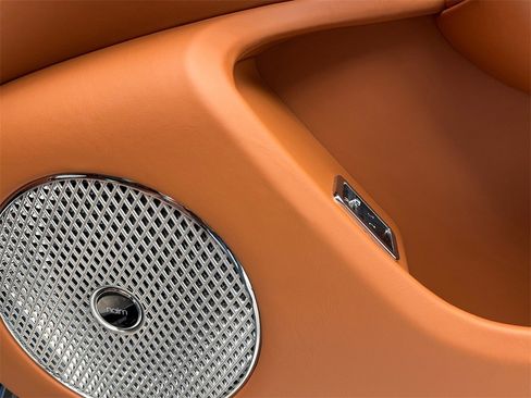 Used 2022 Bentley Flying Spur W12 image 57