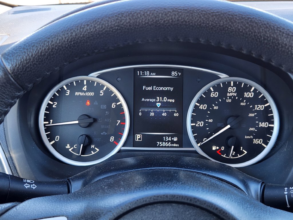 Certified 2017 Nissan Sentra SR FWD image 12