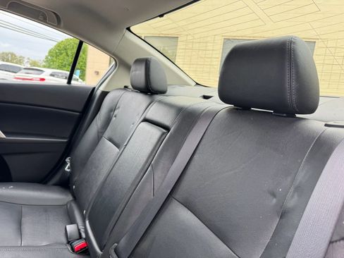 Used 2013 MAZDA MAZDA3 i Grand Touring FWD image 35