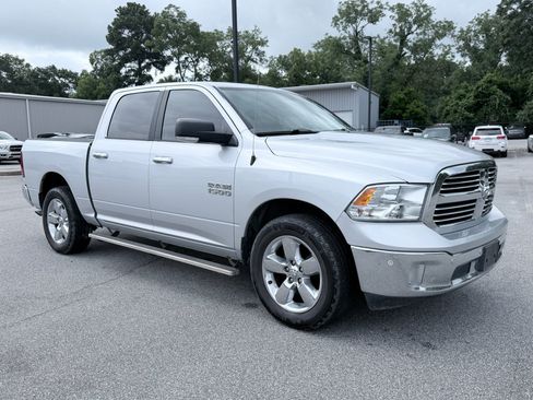 Used 2018 RAM 1500 Big Horn AWD/4WD image 2