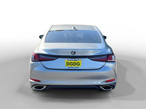Used 2019 Lexus ES 350 FWD image 4
