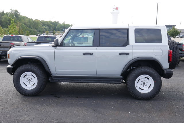 New 2026 Ford Bronco Heritage Edition AWD/4WD image 9