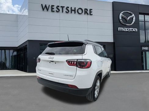 Used 2025 Jeep Compass Limited AWD/4WD image 3