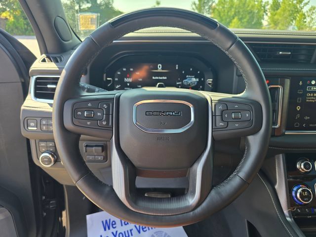 Used 2024 GMC Yukon Denali Ultimate AWD/4WD image 32