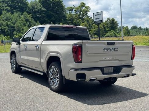 Used 2026 GMC Sierra 1500 Denali Ultimate AWD/4WD image 5