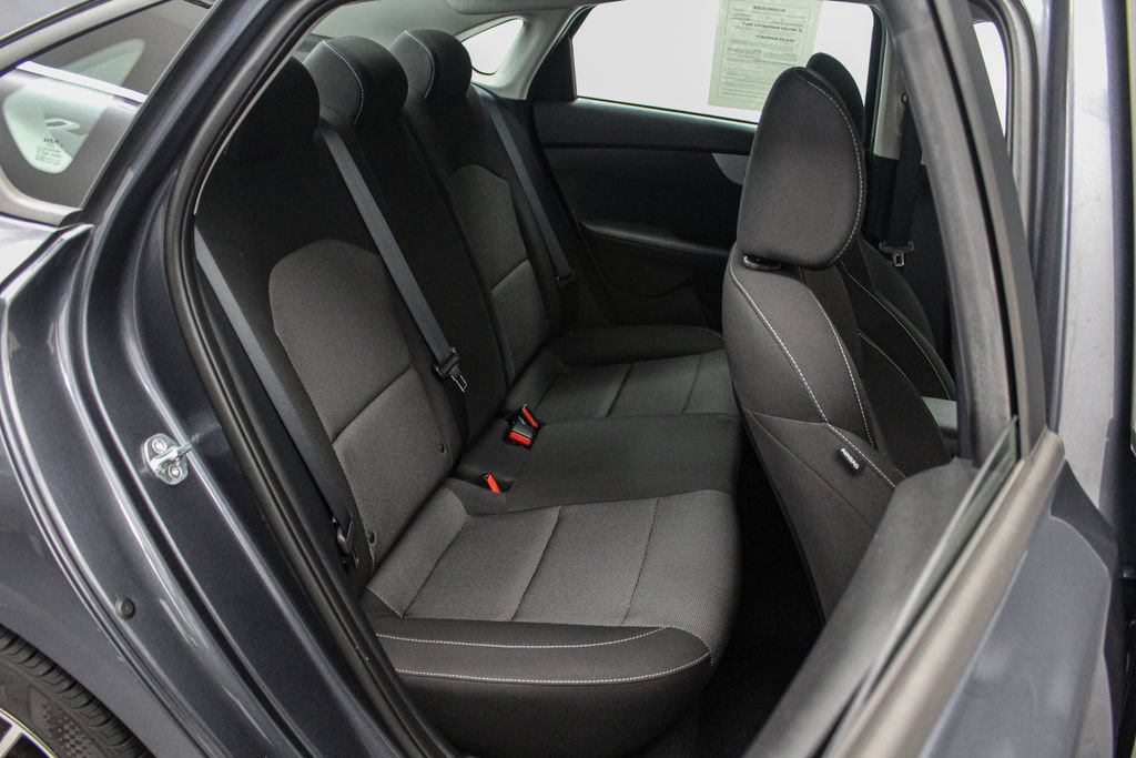 Used 2023 Kia Forte LXS w/ LXS Technology Package FWD image 19