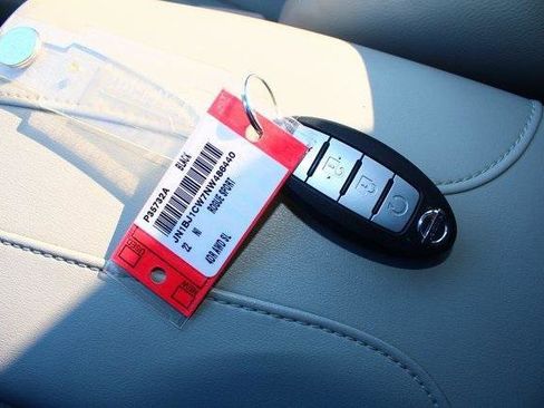 Used 2022 Nissan Rogue Sport SL w/ Premium Package image 24