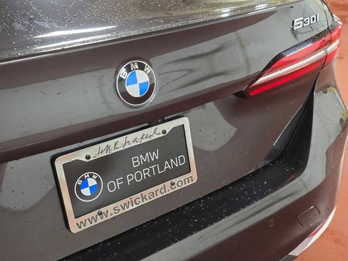 Used 2024 BMW 530i xDrive w/ Convenience Package image 31