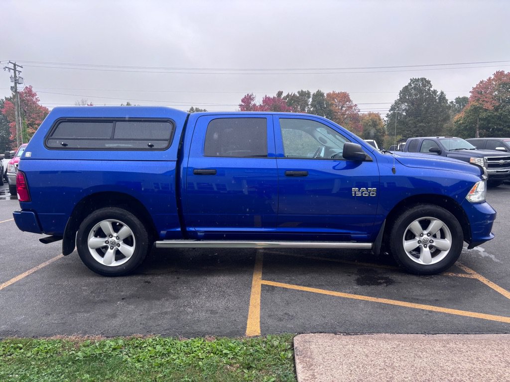 Used 2015 RAM 1500 Express AWD/4WD image 5