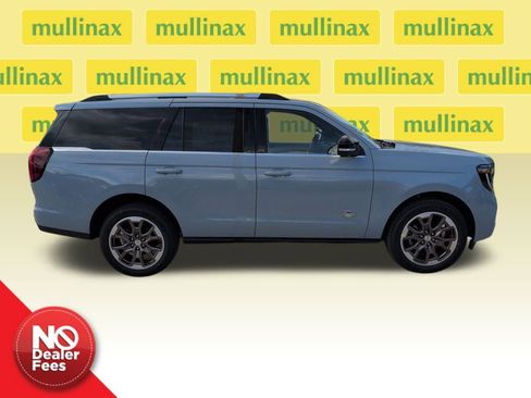 New 2025 Ford Expedition King Ranch image 2