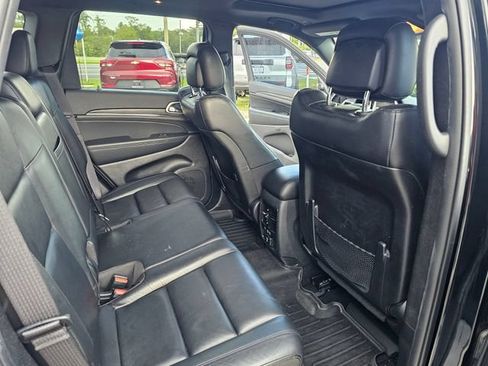 Used 2021 Jeep Grand Cherokee Limited AWD/4WD image 25