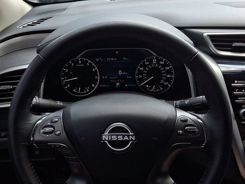 Used 2024 Nissan Murano SV AWD/4WD image 18