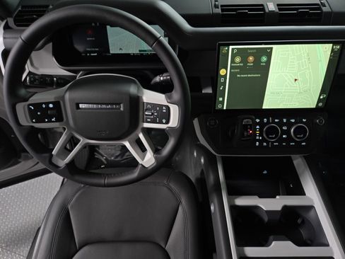 New 2026 Land Rover Defender 110 X-Dynamic SE AWD/4WD image 13