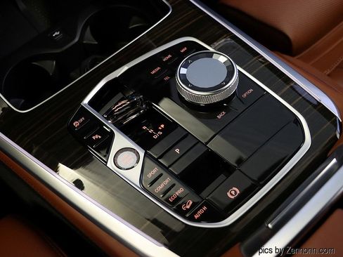 Certified 2025 BMW X5 xDrive40i w/ Executive Package image 26