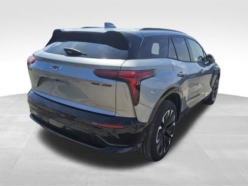 Used 2025 Chevrolet Blazer EV RS AWD/4WD image 4
