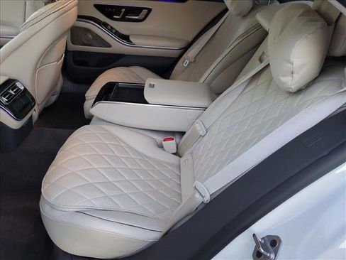 Certified 2023 Mercedes-Benz S 580 4MATIC Sedan image 20