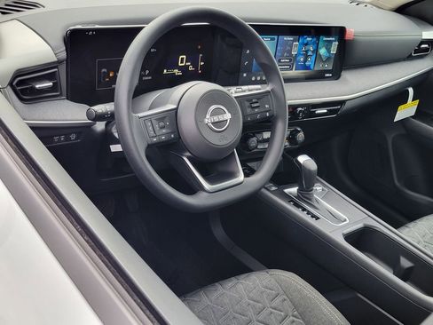 New 2026 Nissan Kicks SV w/ SV Premium Package image 4