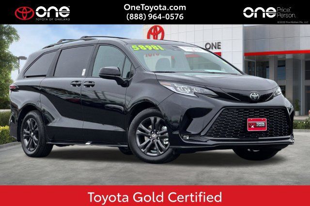 Certified 2026 Toyota Sienna XSE AWD/4WD 360° Tour