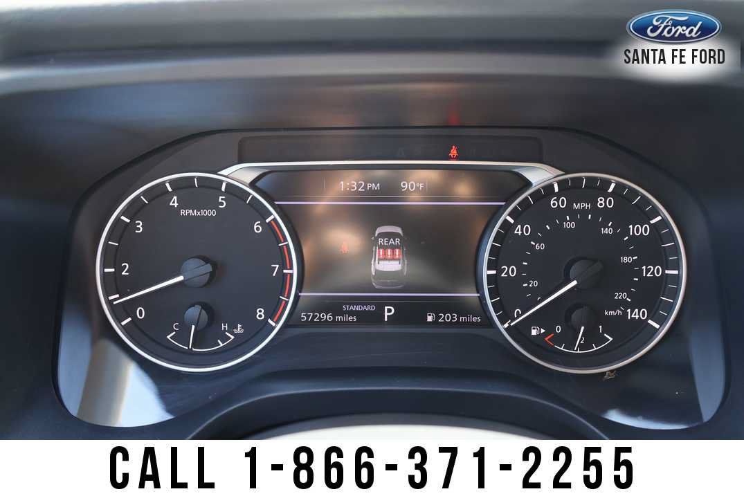 Used 2024 Nissan Rogue SV FWD image 30