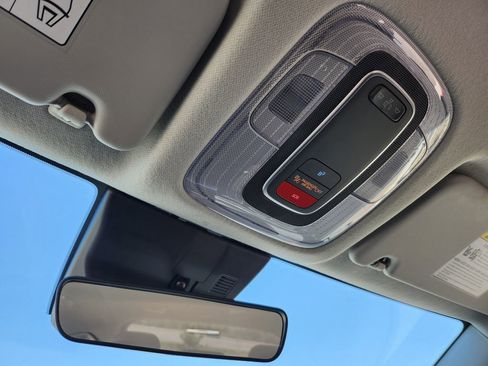 Certified 2025 Hyundai Kona SE FWD image 22