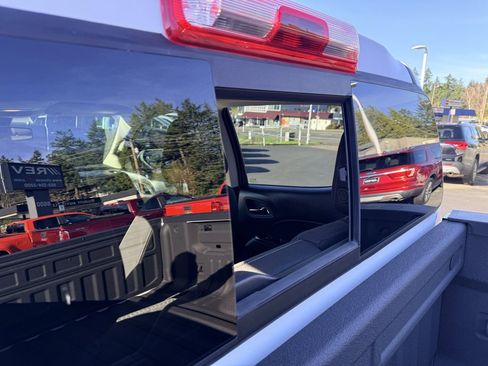 Used 2019 Chevrolet Colorado LT w/ LT Convenience Package image 11