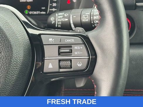 Certified 2025 Honda Pilot Black Edition image 28