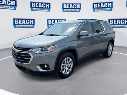 Used 2021 Chevrolet Traverse LT